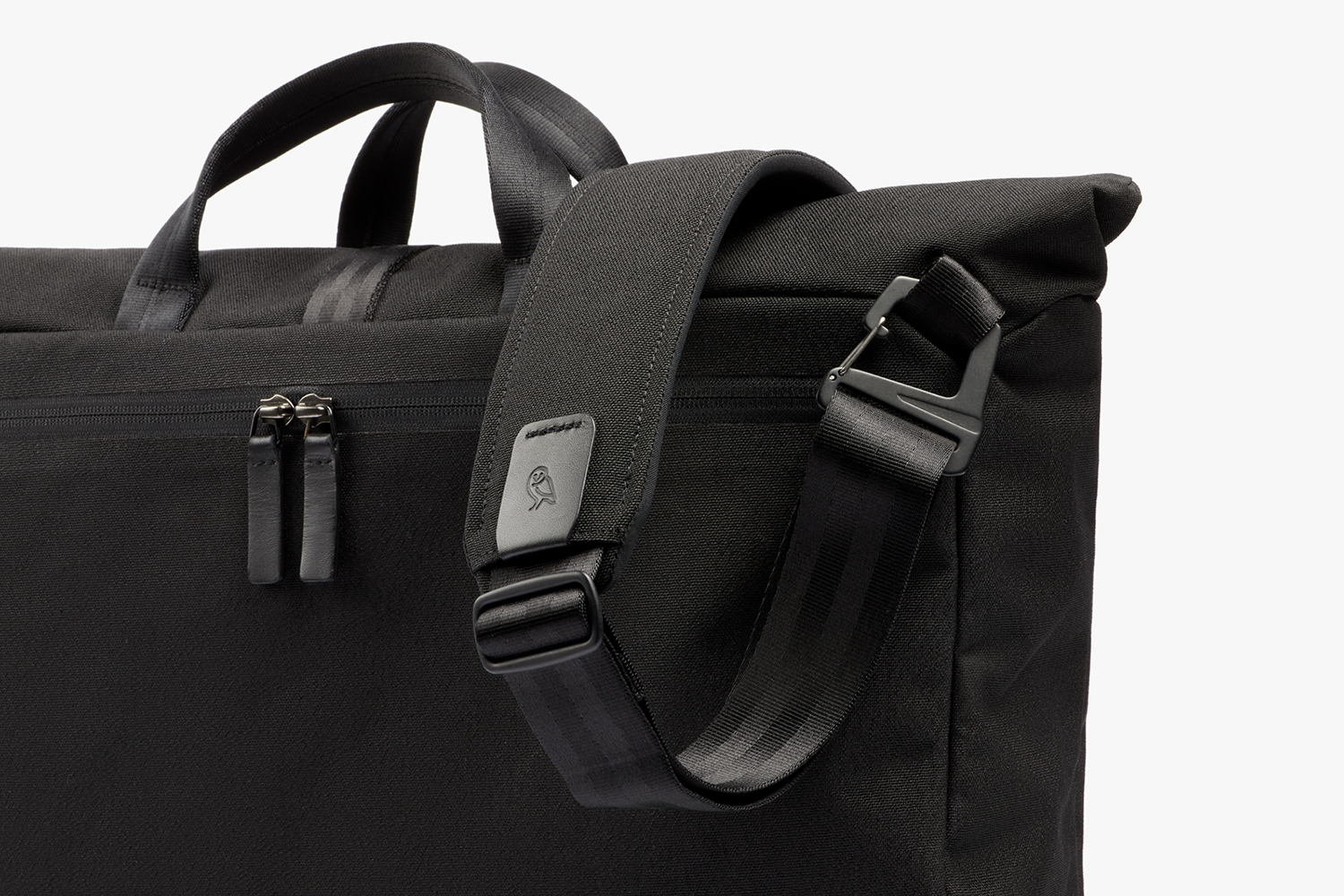 System Bag | Laptop messenger, water-resistant materials | Bellroy