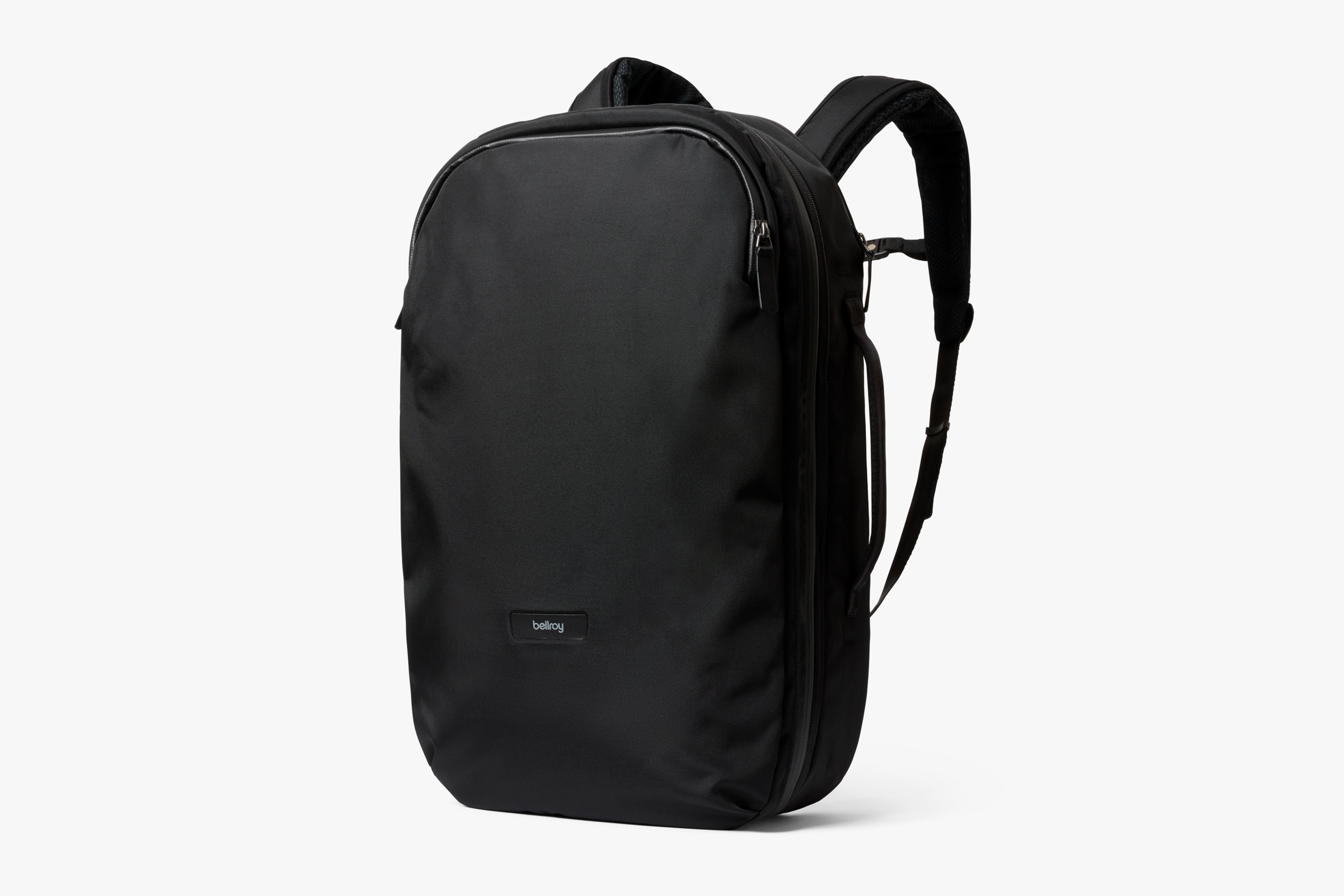 Transit Travel Pack Pro 30–38L | Professional Travel