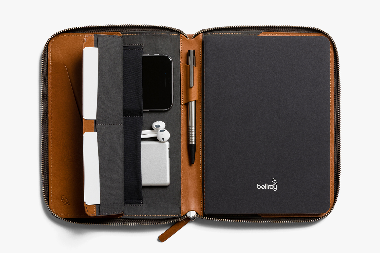 Bellroy Work Folio A4 プレミアムレザー製二つ折りケース（A4サイズのノート、ペン、モバイル機器、ケーブル、文房具を - 3