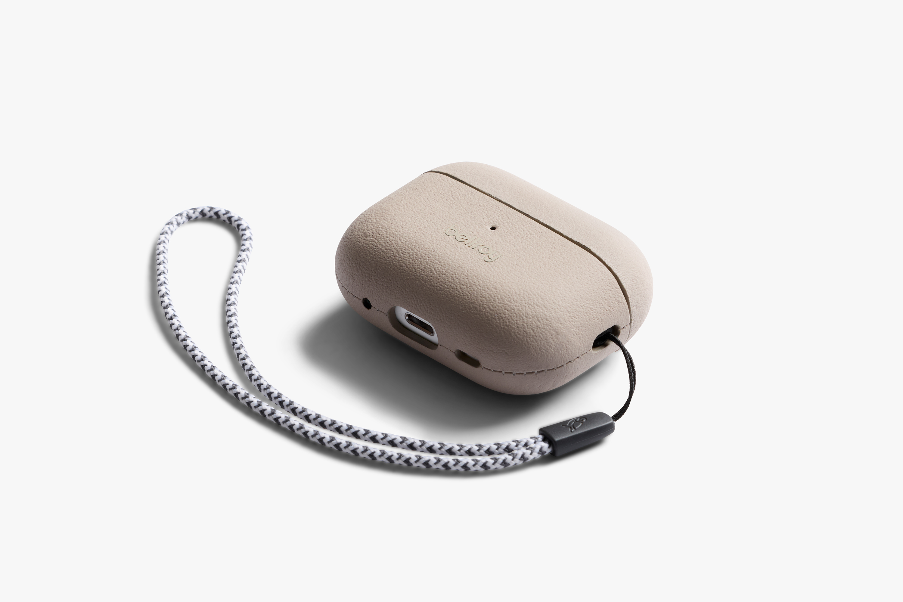 【taro.o fujiwara】Air Podspro MQD83J/A 楽天市場】AirPods Pro 第2世代 MQD83J/A : らいぶshop