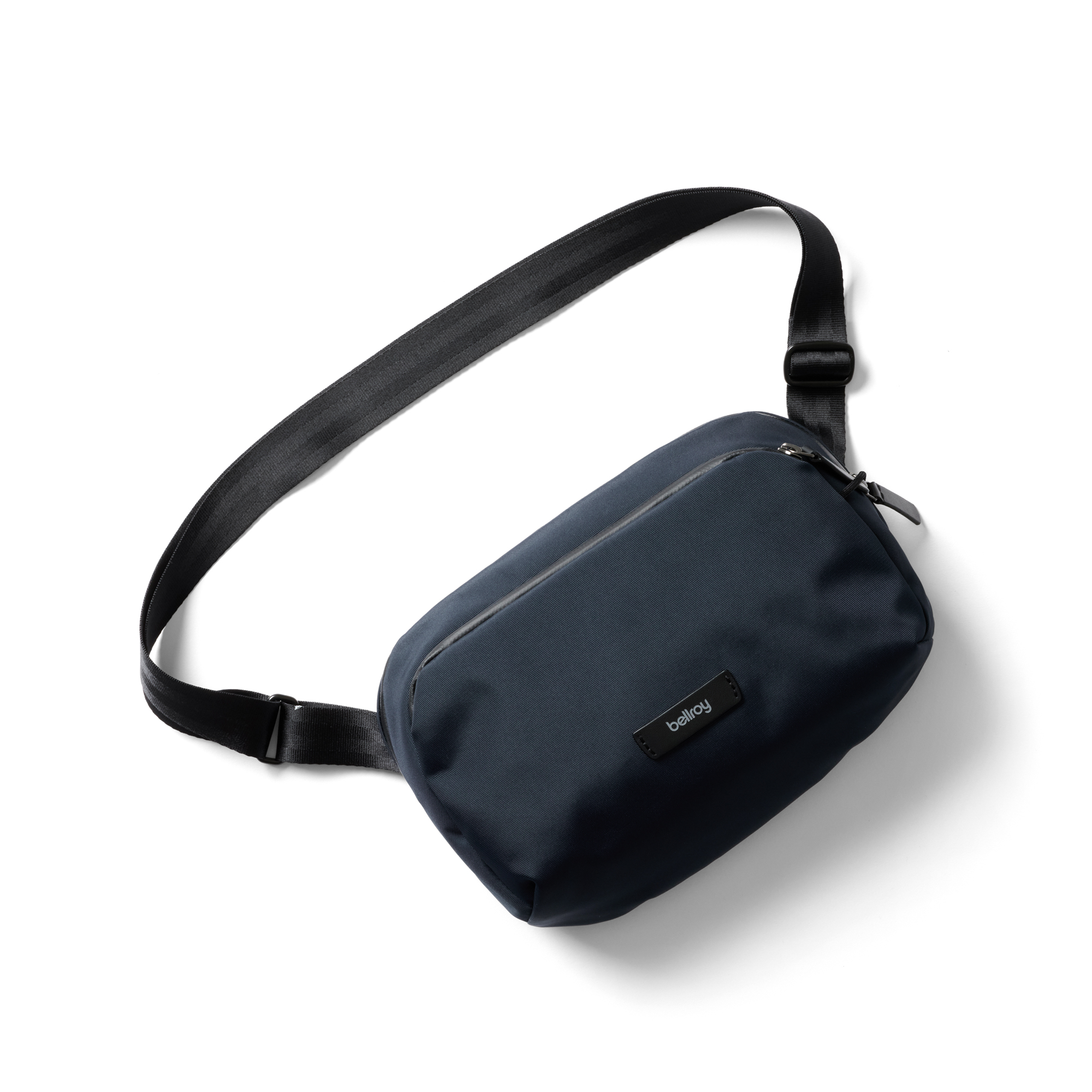 Transit Sling 5L | 旅行用や普段使いに最適な防犯バッグ | ベルロイ