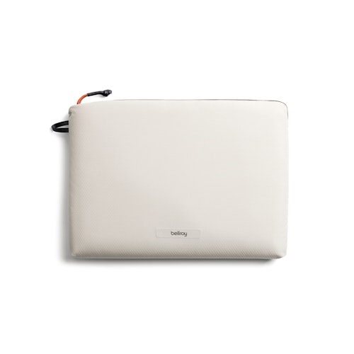 Lite Laptop Sleeve | ファスナー開閉の軽量保護カバー | ベルロイ