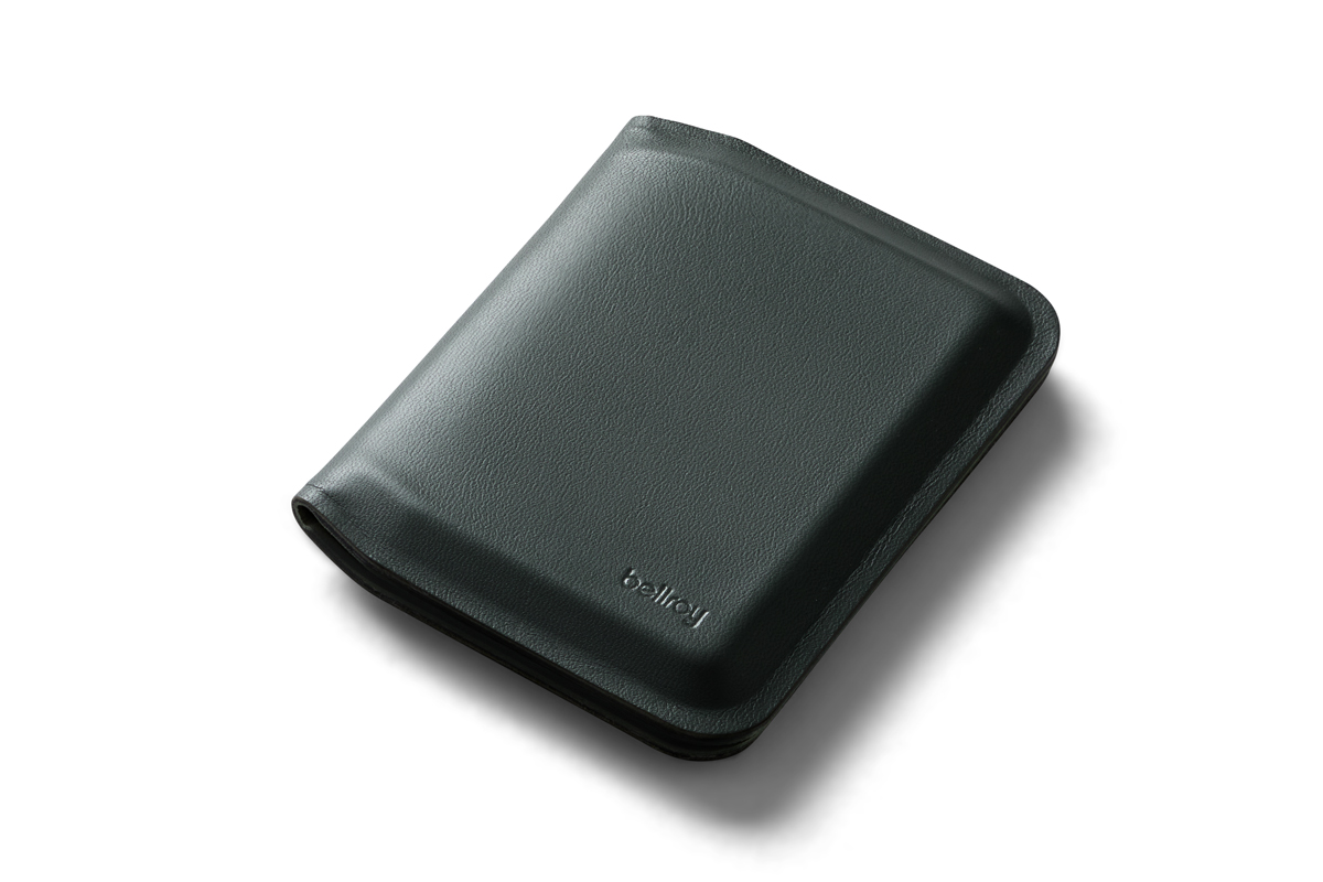 Apex Slim Sleeve | スリムモールドレザー財布 | ベルロイ