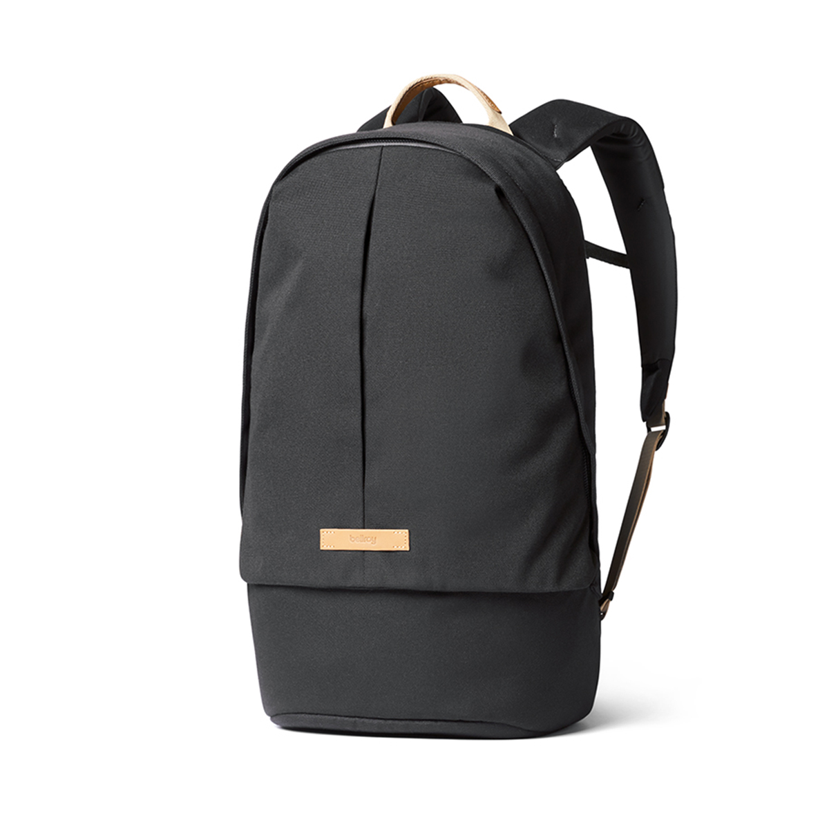laptop backpack with sternum strap