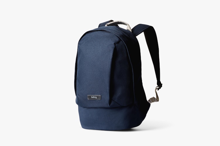 Classic Backpack Compact | 13インチのノートPCが収まる便利なバックパック | ベルロイ