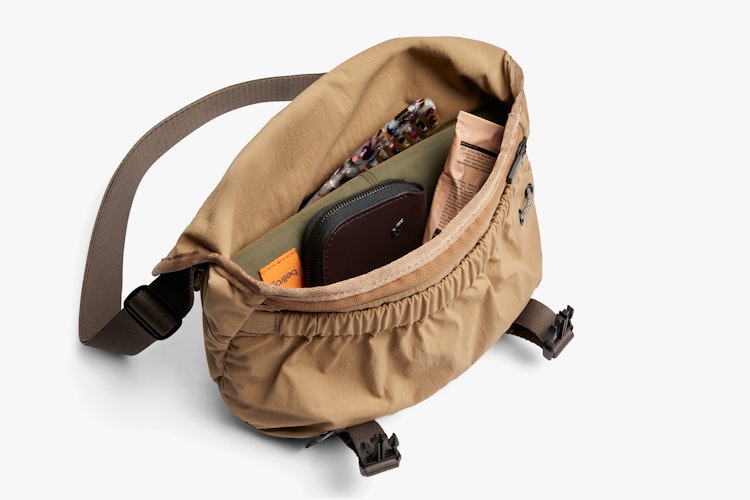 Cinch Mini Messenger 6L | 万能ミニメッセンジャーバッグ