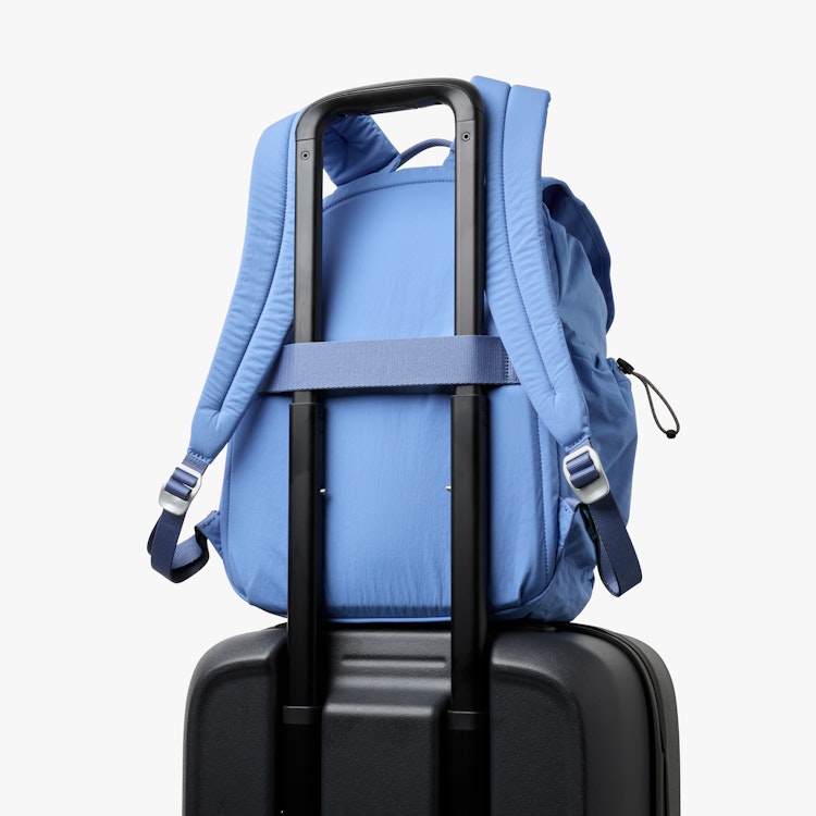 Cinch Backpack 20L | 普段使いの軽量リュック | ベルロイ