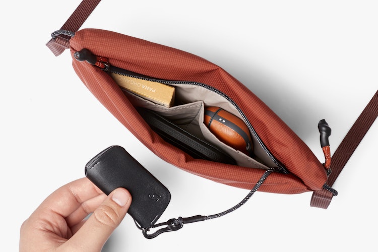 [Bellroy]ベルロイLite Sacocheライトサコッシュブラック Bellroy ベルロイ バッグ クロスボディバッグ ライト サコッシュ
