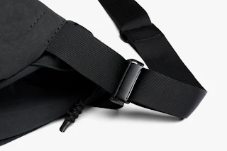 Venture Sling 9L | 一日中外で過ごす日に最適な大容量のクロスボディ