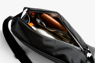 Venture Sling 9L | 一日中外で過ごす日に最適な大容量のクロスボディ