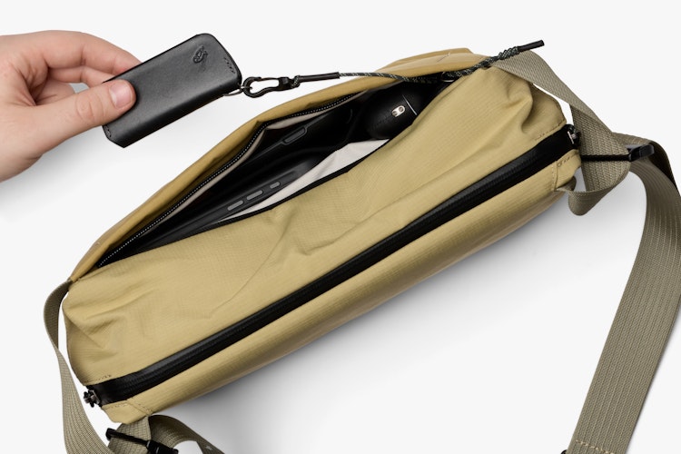 [Bellroy]Venture Sling 9L 大容量のクロスボディバッグ Amazon | Bellroy Venture Sling 9L 大容量のクロスボディバッグ
