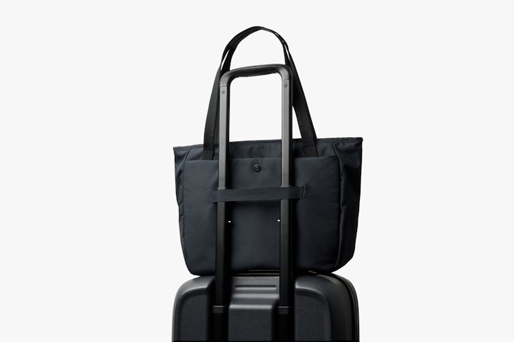 Tokyo Wonder Tote | ノートPCも収納できるスマートなビジネス
