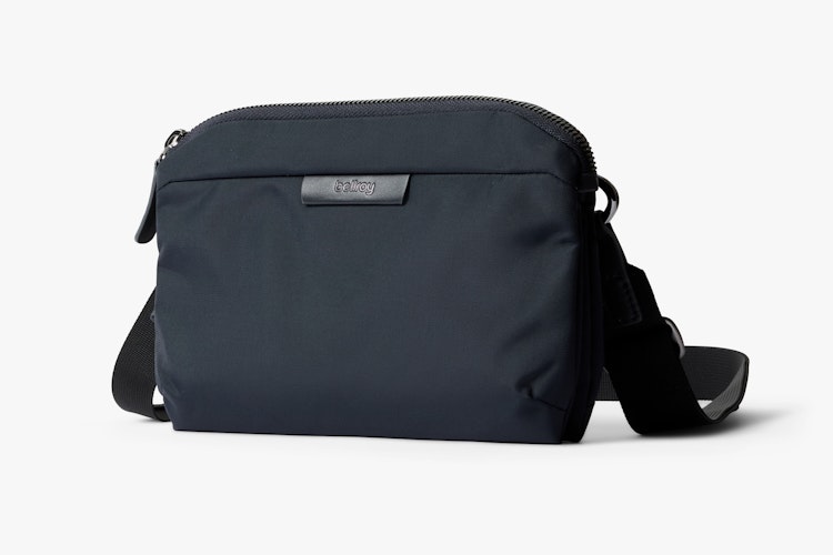 Tokyo Side Bag | デイリーに活躍するスマートなポシェット