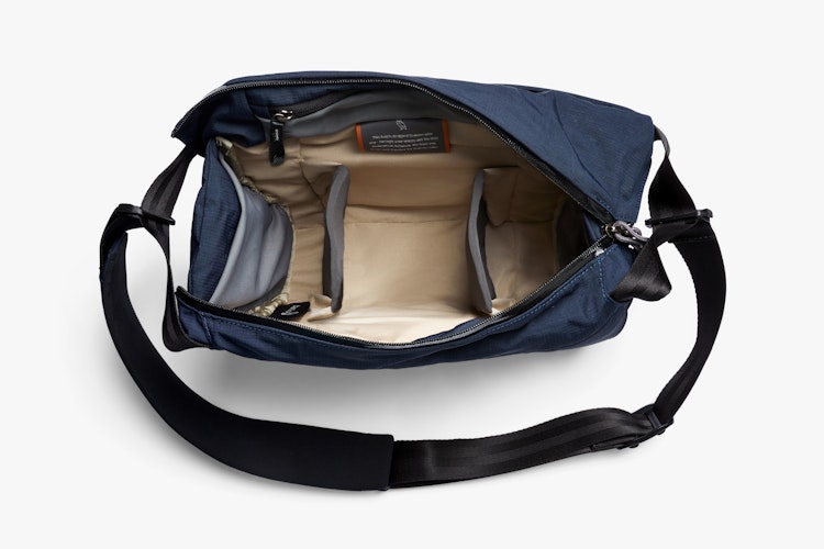 Bellroy Venture Camera Sling 10L|機材をさっと取り出せるカメラバッグ|Nightsky