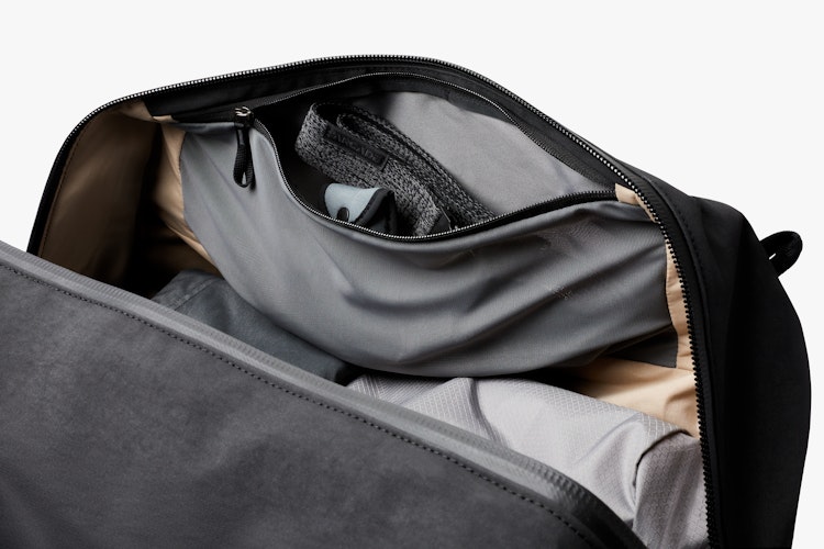 Venture Duffel | アウトドアに最適な耐久性のあるボストンバッグ（容量40L） | ベルロイ