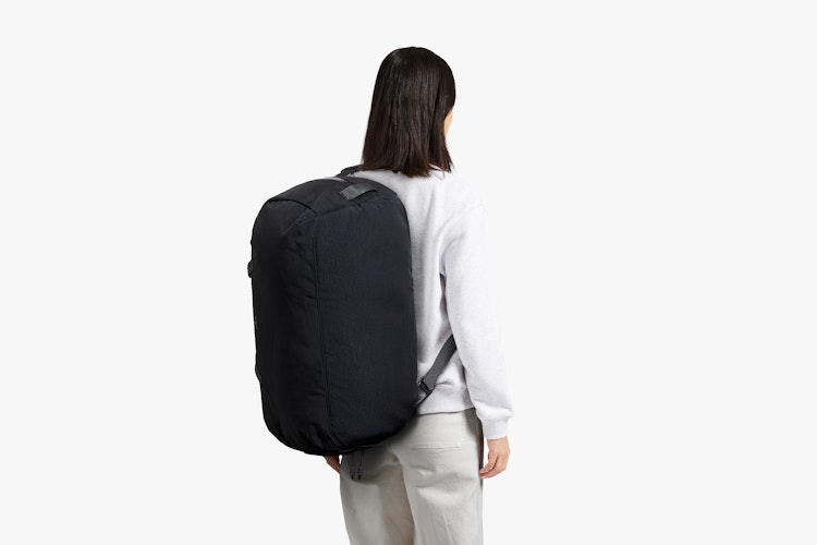 Venture Duffel | アウトドアに最適な耐久性のあるボストンバッグ