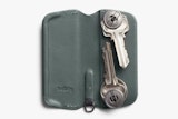 【ユキノリン】新品未使ベルロイKey Cover 3rd Edition Amazon.co.jp: Bellroy Key Cover – Third Edition レザーキー