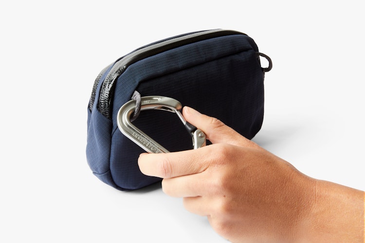 Bellroy Venture Pouch - Ranger Green | Modern Quests