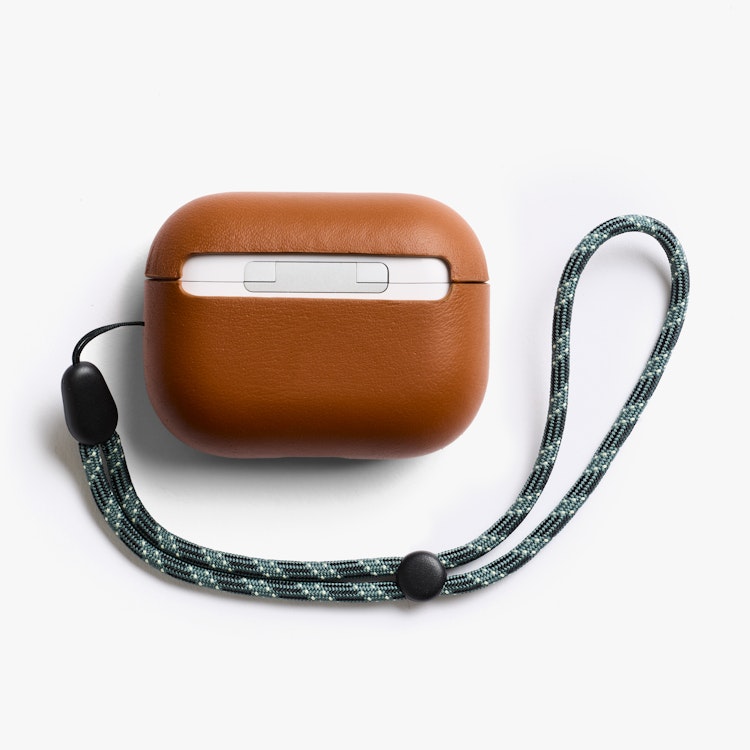 Pod Jacket Pro | Apple AirPods Pro用スムースレザーケース | ベルロイ