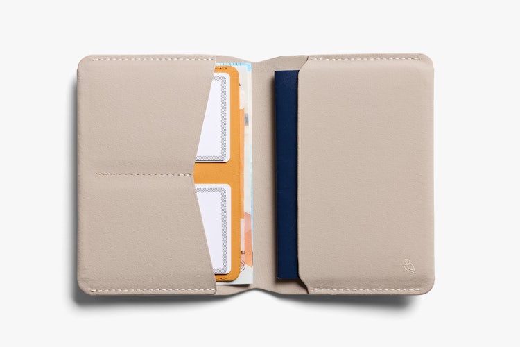 Passport Cover – INNOVERA™エディション | パスポートケース | ベルロイ