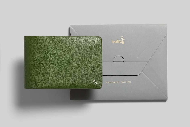 Travel Wallet – デザイナーズエディション | 保護機能搭載のレザー