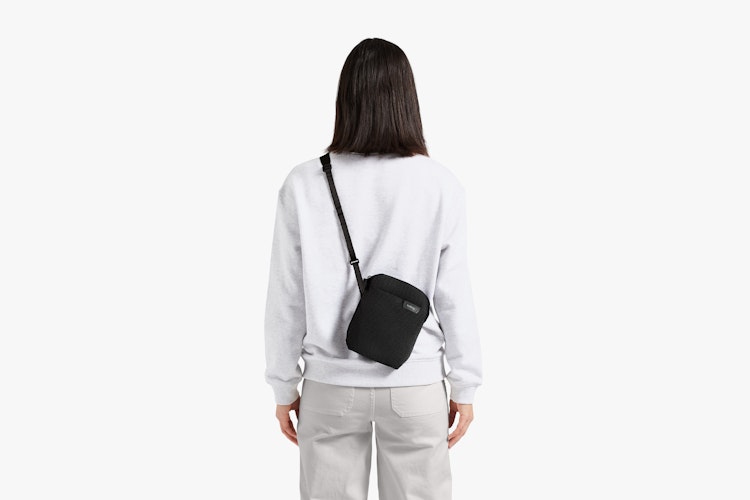 ベルロイ　CITY POUCH　ショルダーバッグ City Pouch ショルダーバッグ／bellroy（ベルロイ）｜愛着を持っ