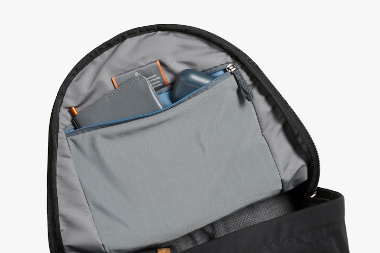 bellroy ベルロイ CLASSIC BACKPACK PLUS Classic Backpack Plus | Versatile 16” Laptop Backpack | Bellroy