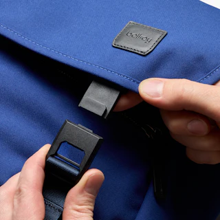 Classic Messenger | Laptop Messenger Bag | Bellroy