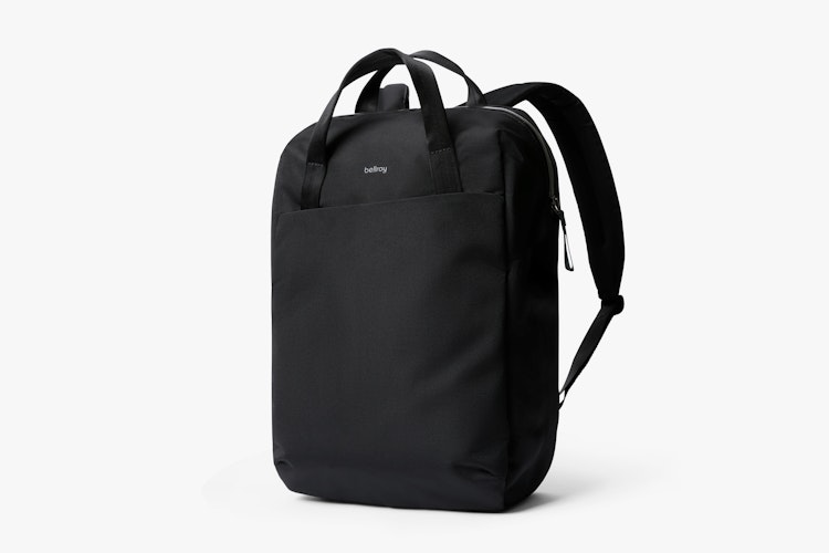 bellroy ブラックバックパック Amazon.com | Bellroy Via Backpack - Black | Casual Daypacks