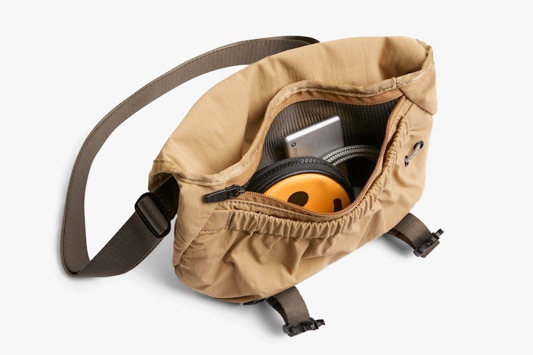 Cinch Mini Messenger 6L | Compact Everyday Side Bag | Bellroy