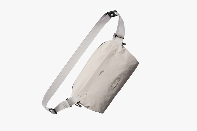 Bellroy Lite Sling (lightweight crossbody bag) - Chalk 2024 casual backpack 7L