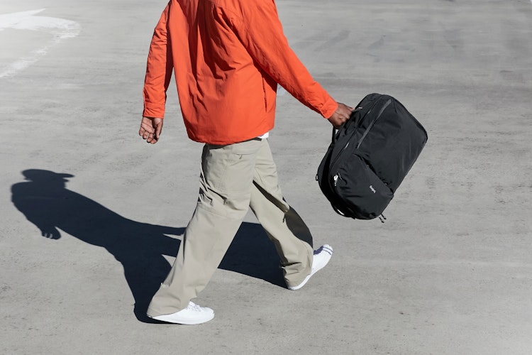 Bellroy ベルロイ Lite Travel Pack 38L Amazon.com: Bellroy Lite Travel Pack 38L (carry-on backpack