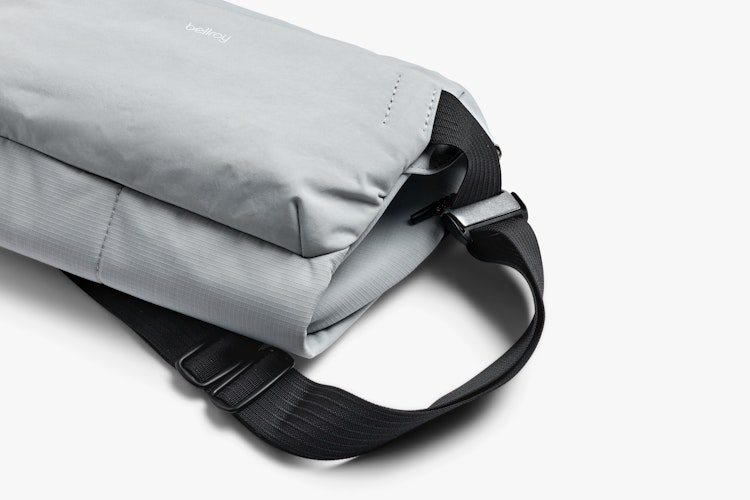 Venture Sling 6L | Crossbody Bag with Pocket Organization