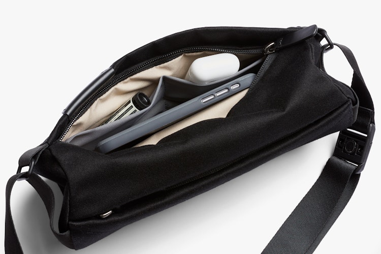 バッグ Bellroy Mini Sling Bag Bellroy Mini Sling Slim Shoulder Bag for Men and Women