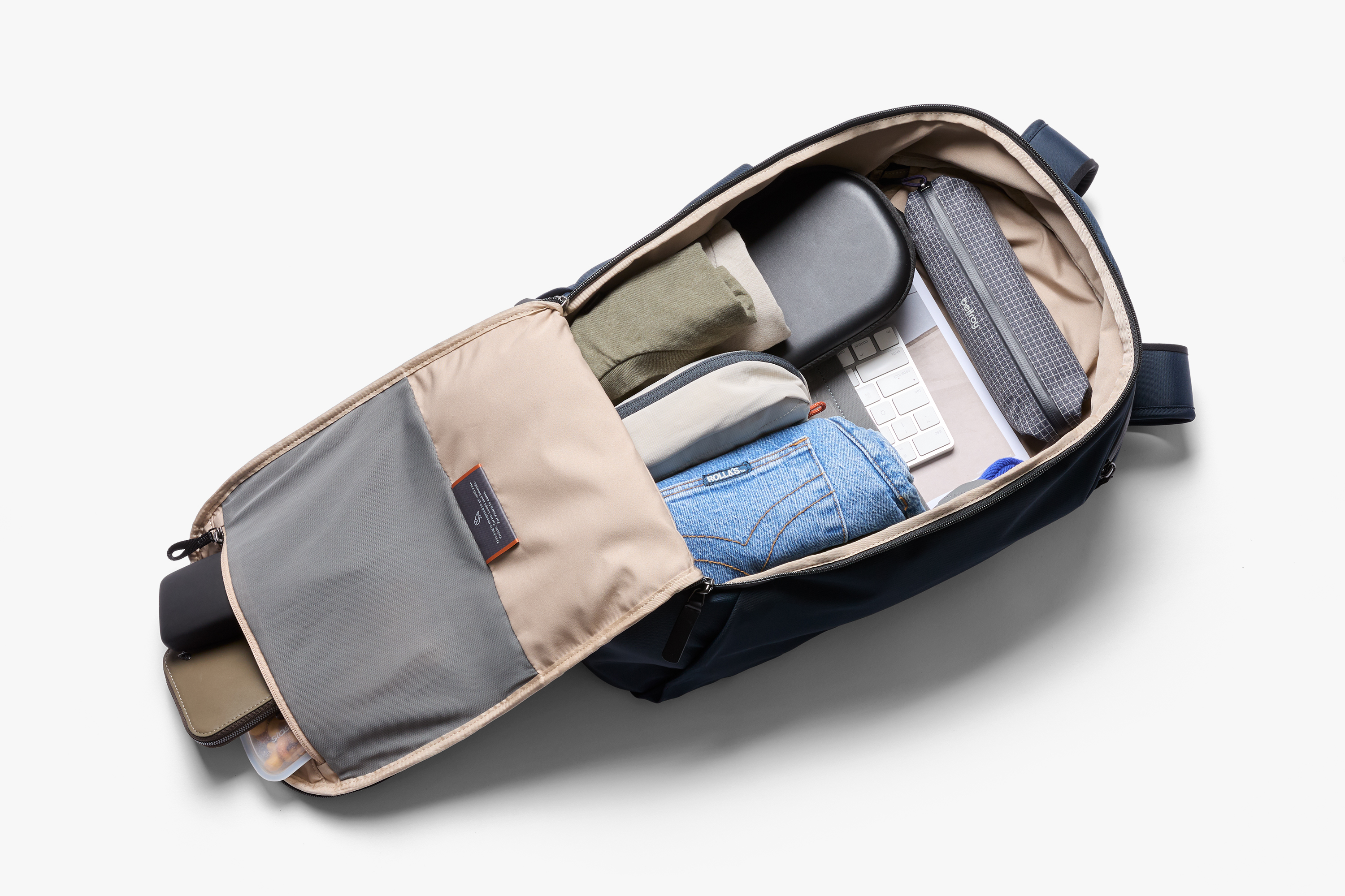 Transit Workpack 26L