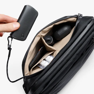 Transit Sling 5L | Secure Travel & Everyday Carry Bag | Bellroy