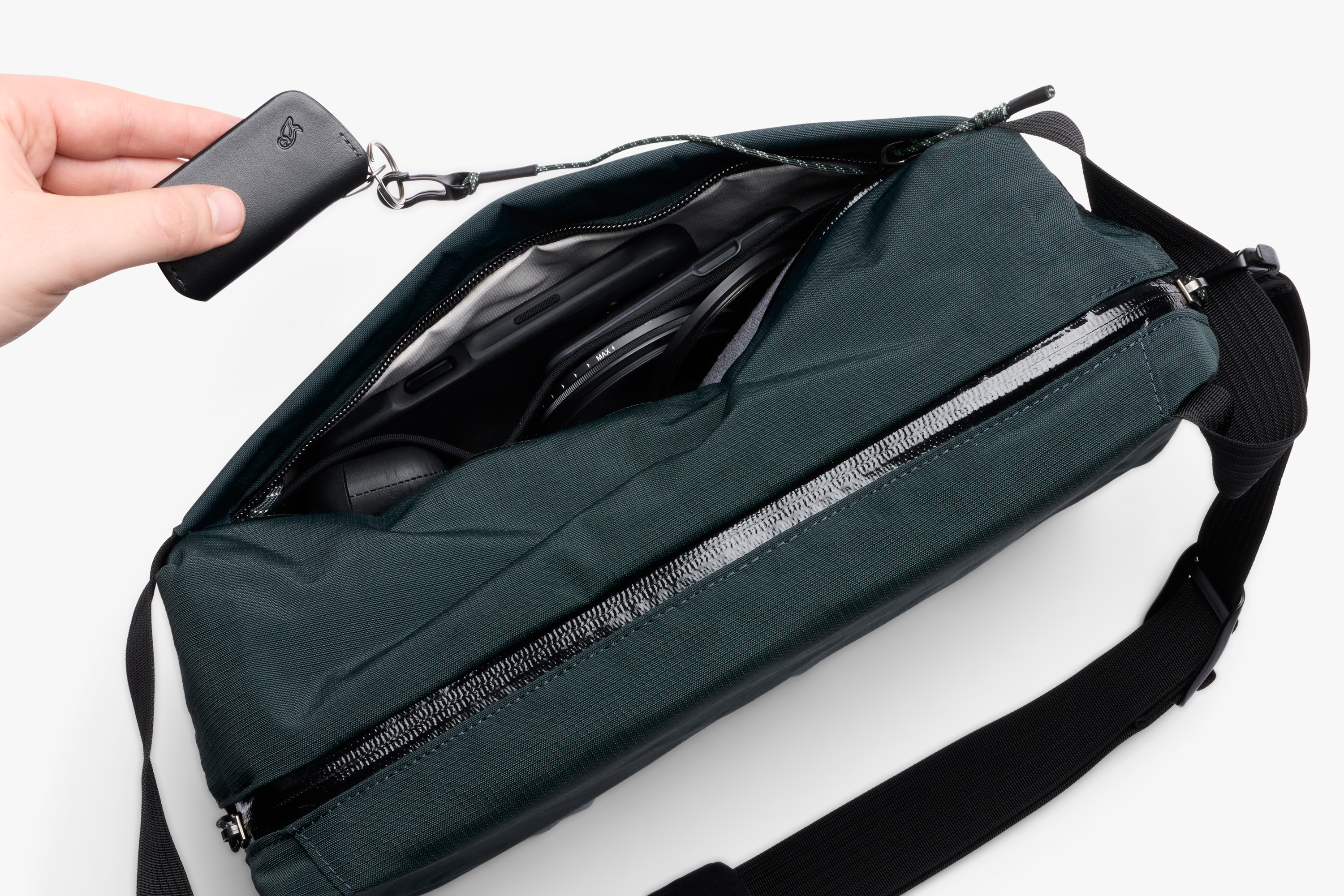 Venture Camera Sling 10L | Easy Access Photography Bag | Bellroy