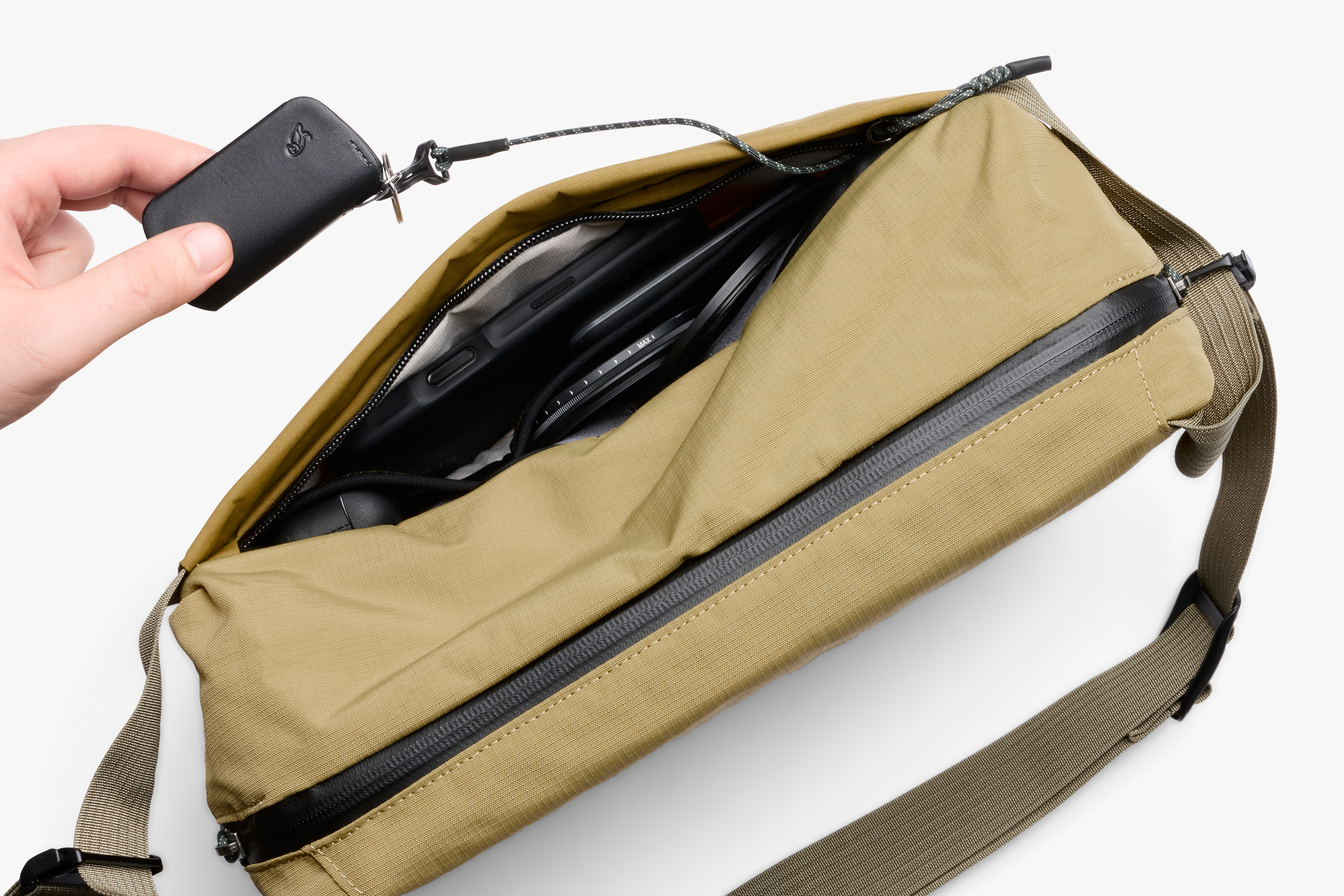 Venture Camera Sling 10L | Easy Access Photography Bag | Bellroy