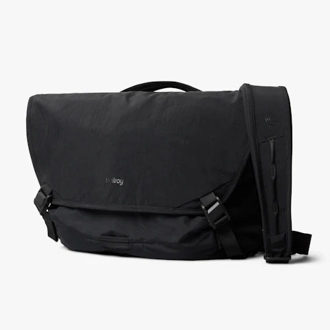 Venture Messenger 16" 16"
