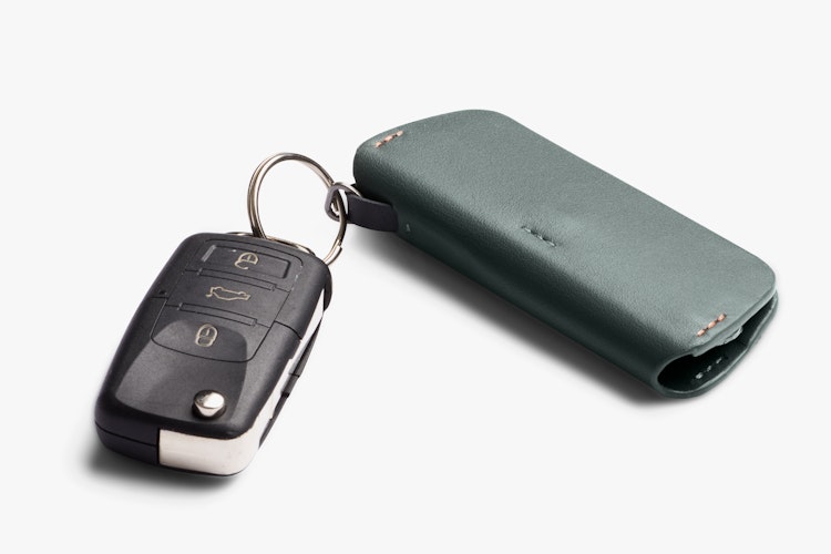 Key Cover | Slim Leather Key Holder, Organizer | Bellroy