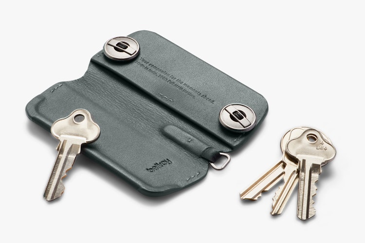 Key Cover | Slim Leather Key Holder, Organizer | Bellroy