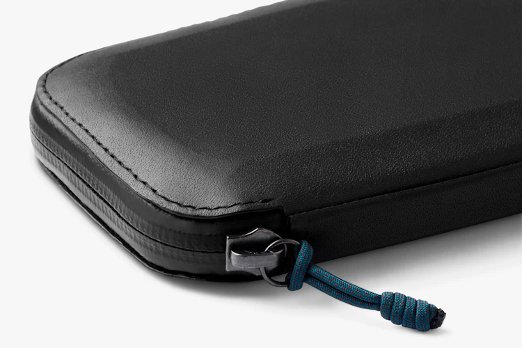 Venture Phone Pocket | Water-Resistant Phone Case and Wallet | Bellroy
