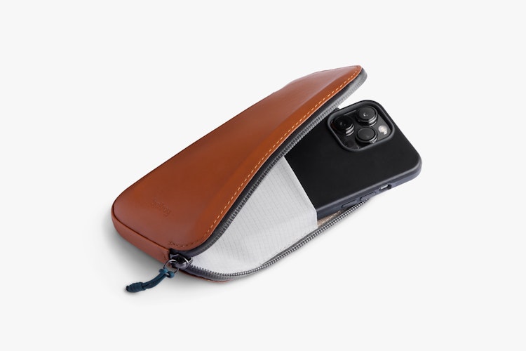 ベルロイ All-Conditions Phone Pocket plus Bellroy Venture Phone Pocket Plus - Ink : Amazon.ca