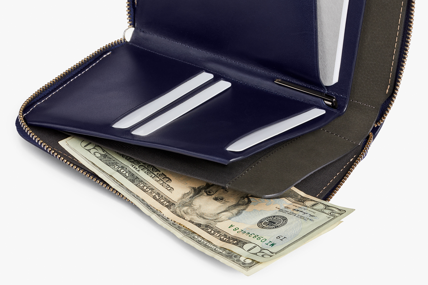 Travel Folio Zip Up Leather Passport Holder Bellroy