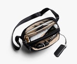 Transit Sling 5L - Black