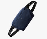 Venture Camera Sling 10L | 機材をさっと取り出せるカメラバッグ